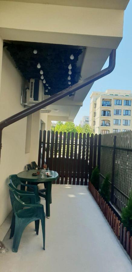 Blue Moon Apartment Navodari Luaran gambar